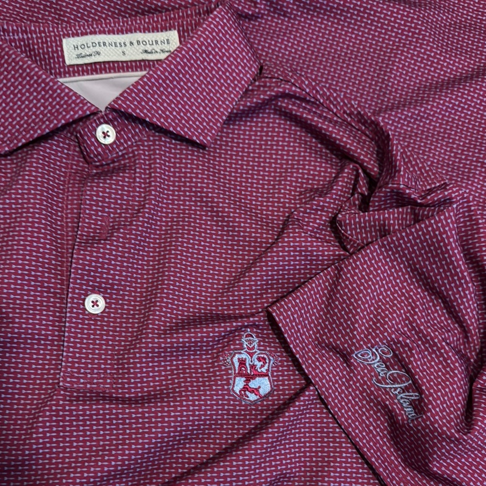 Holderness & Bourne Men's Burgundy Polo with Micro-Pattern